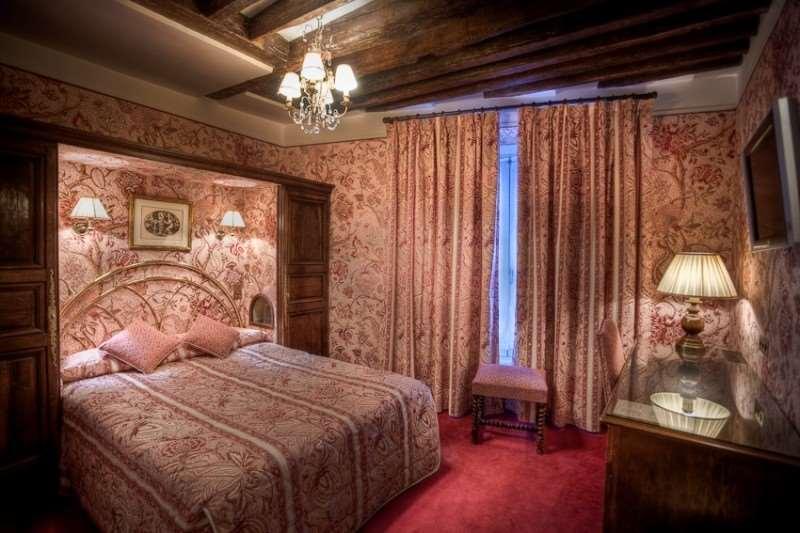 Hotel Fougere Párizs Szoba fotó